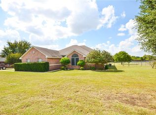 210 Alesha Rd, Red Oak, TX 75154