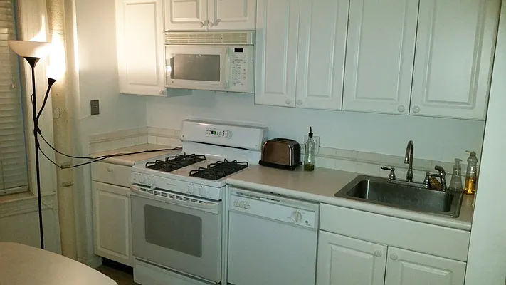 Rented by New York Residence | media 14