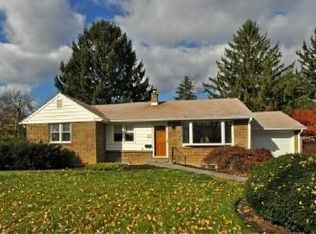 18 Beverly Ave, Malvern, PA 19355