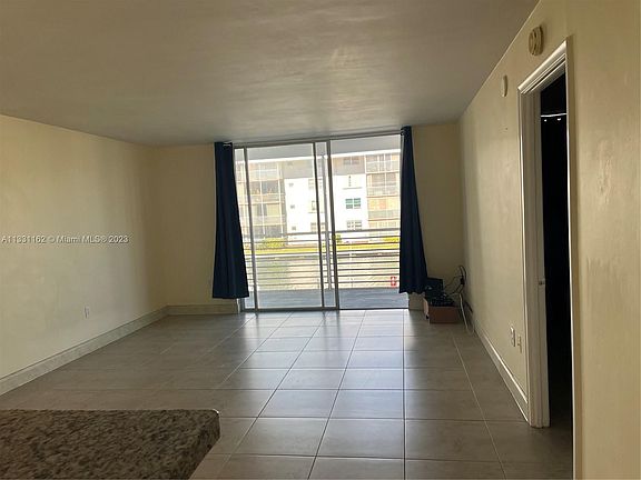 5th image of 3725 NE 169th St APT 210