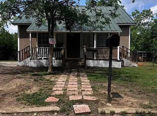 210 Kean St, Ladonia, TX 75449