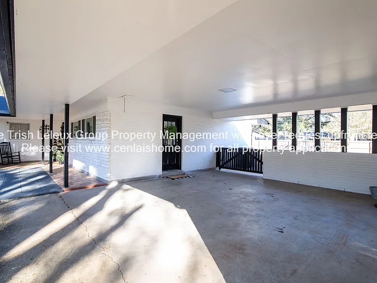 5703 Navaho Trl — Photo 17