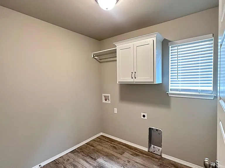 3706 S 13th Pl — Photo 16