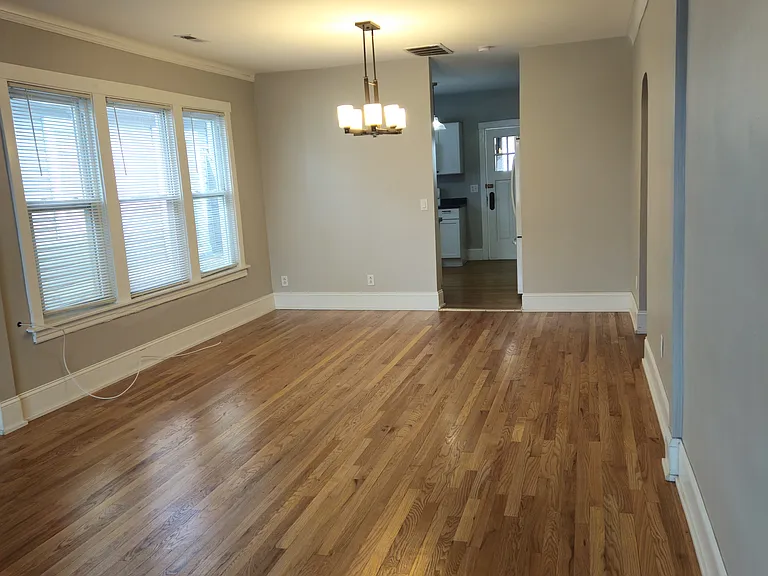 4949 W Melrose St #1 — Photo 2