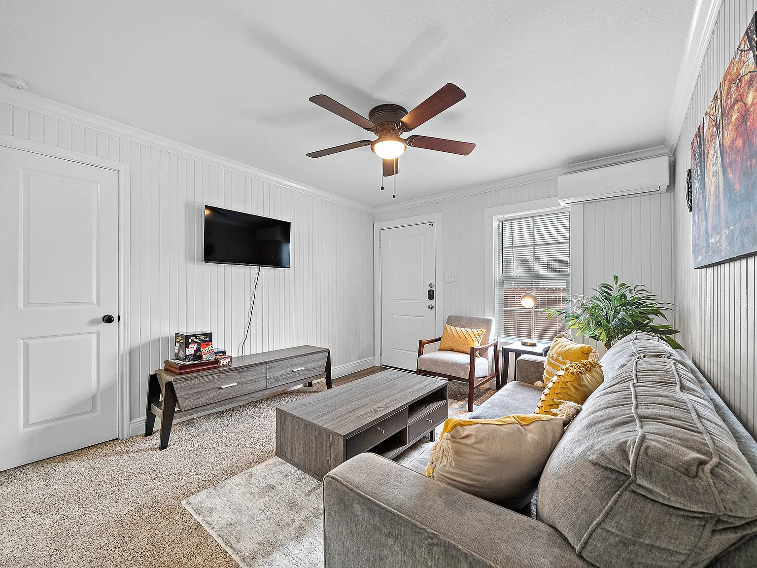 2 bed, $3,000 — Photo 2