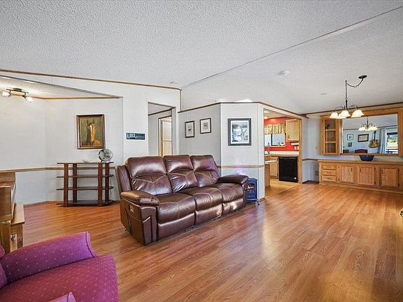 4th image of 3316 E Valley Forge Ln