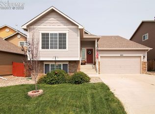 6014 Santo Domingo Rd, Colorado Springs, CO 80911