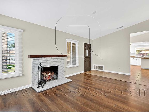 5th image of 217 Laurelwood Ct