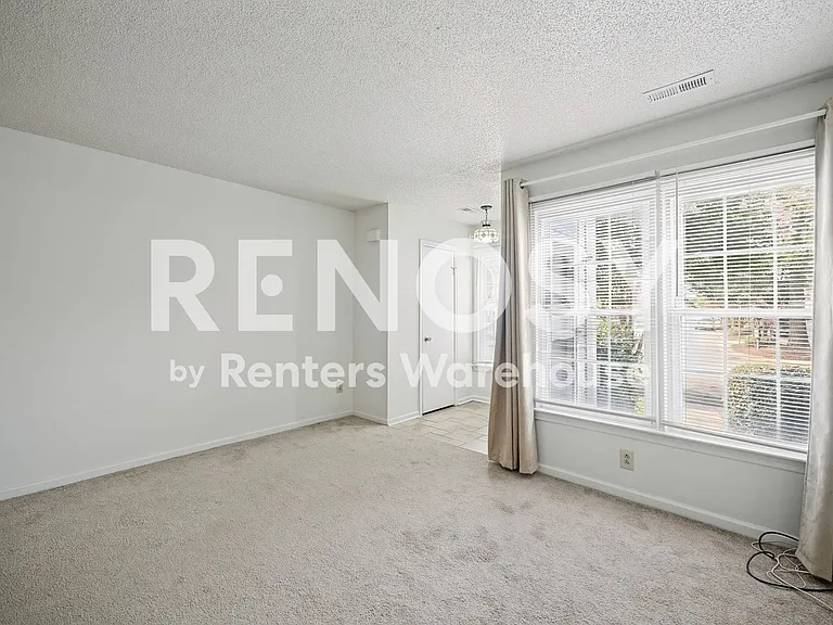 5310 Lake Victoria Arch — Photo 26