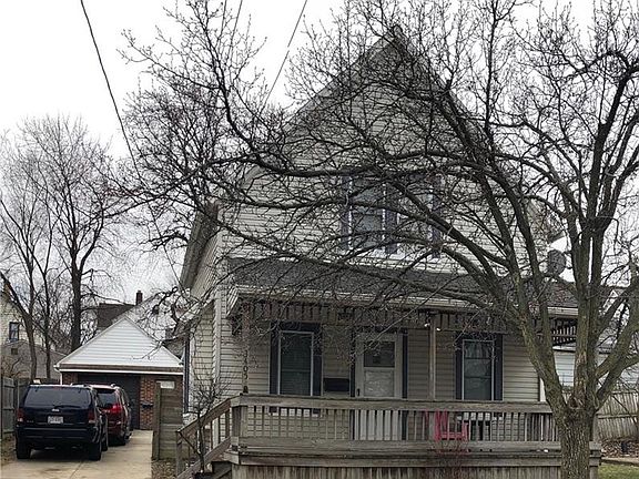 4th image of 3405 Montclair Ave