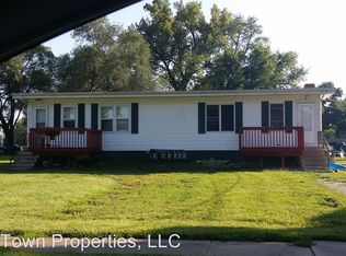 418 Warren St APT 3, Colona, IL 61241