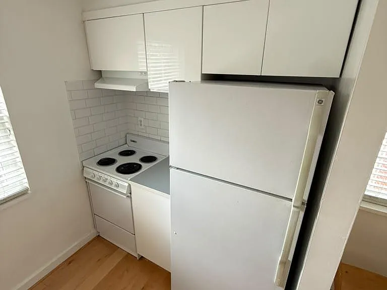 2111 N Scott St #62 — Photo 10