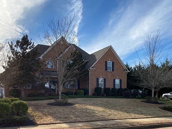 2nd image of 8039 Revere Dr