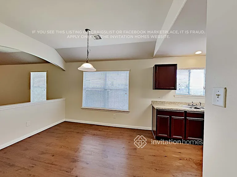 18822 N Lyford Dr — Photo 6