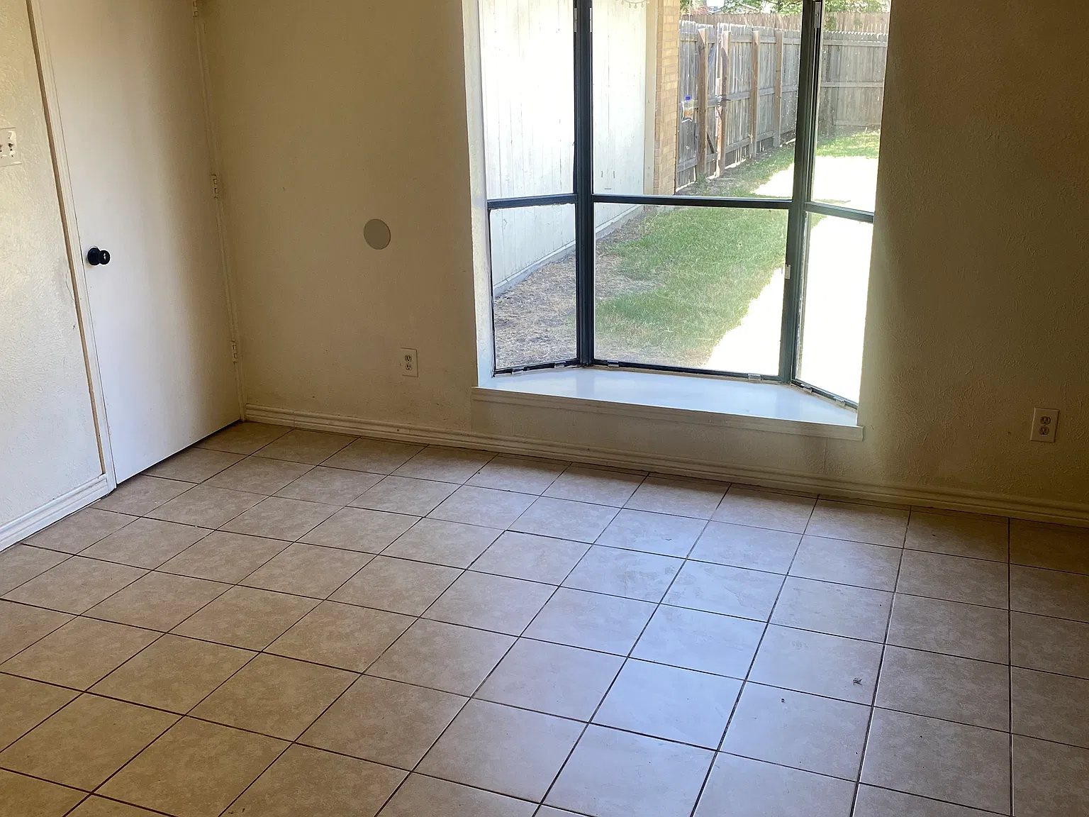 3 bed, 1513 sqft, $1,995 — Photo 4