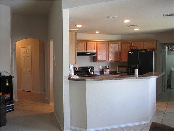 5th image of 9112 Nathan Dr