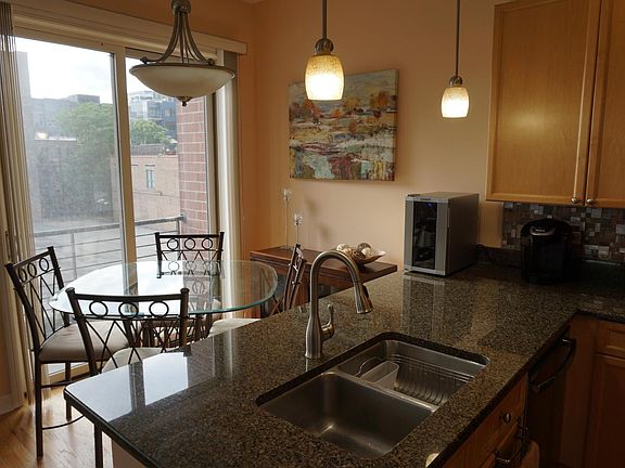 Dining Area, Sliding to balcony