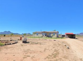 237 Dusty Mesquite Rd, Alpine, TX 79830
