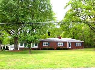 4568 Follansbee Rd, Winston Salem, NC 27127