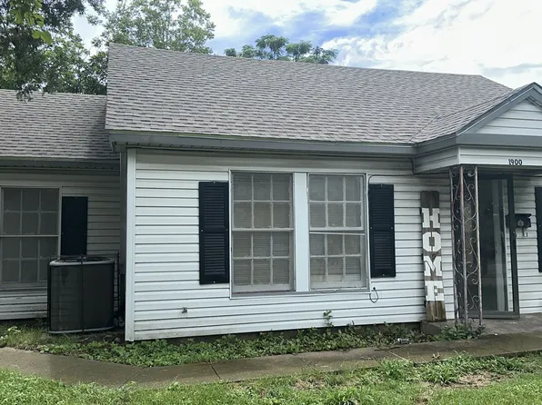 1900 N 18th St, Waco, TX 76707