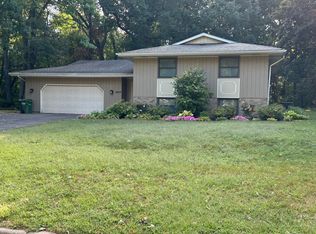 4834 Nottingham Pl, Shoreview, MN 55126