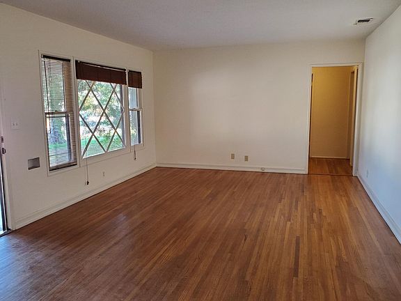 2nd image of 16316 Doublegrove St