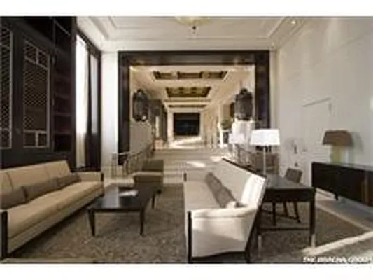 Rented by Douglas Elliman | media 32