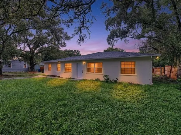 810 E 120TH AVENUE, TAMPA, FL 33612