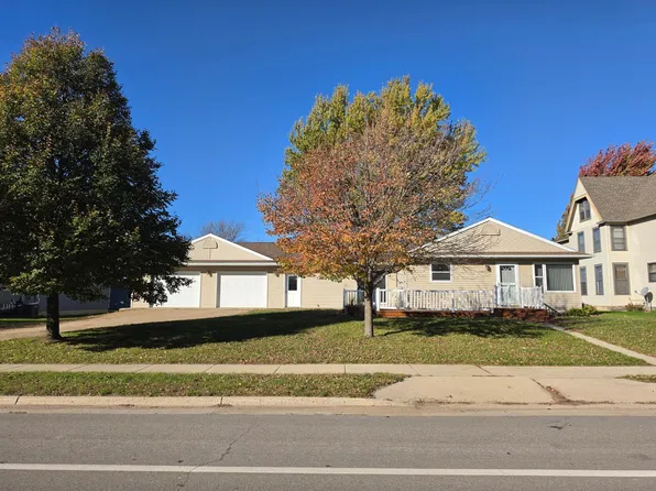 521 Parnell St, Iona, MN 56141