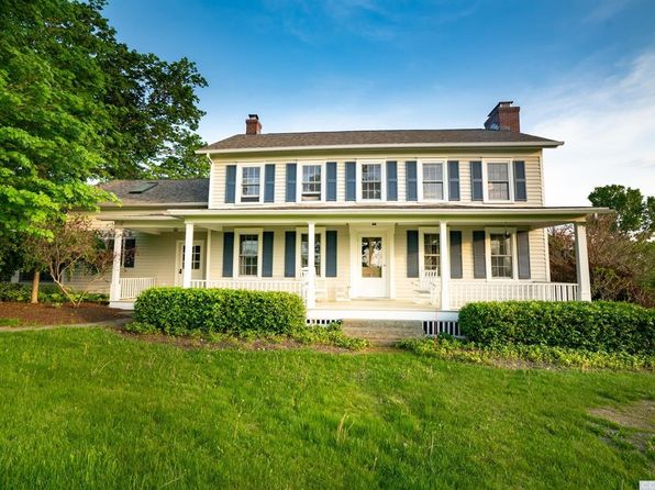 1062 Newton Hill Rd