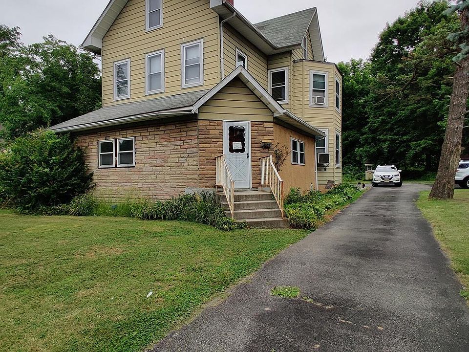 2nd image of 633 N Lenola Rd