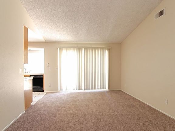 3rd image of 14904 De Soto Pl