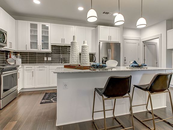 LUXURY APARTMENTS DALLAS