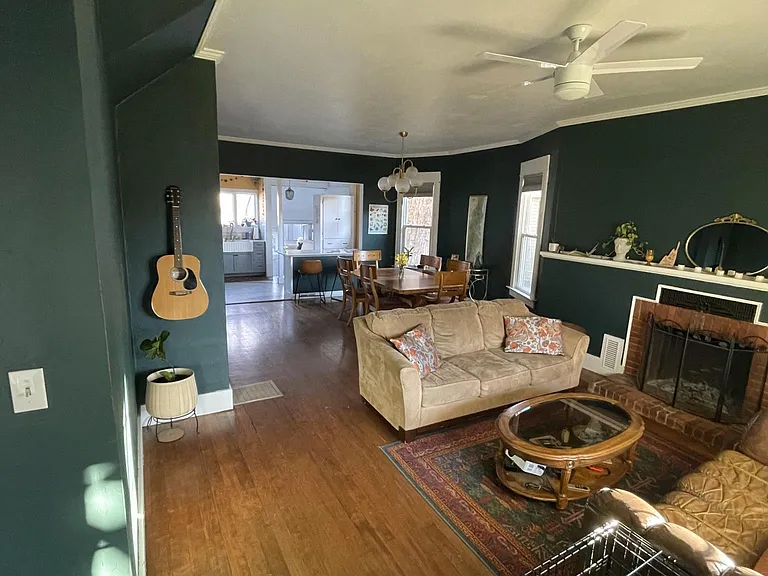 620 E Sumach St — Photo 2
