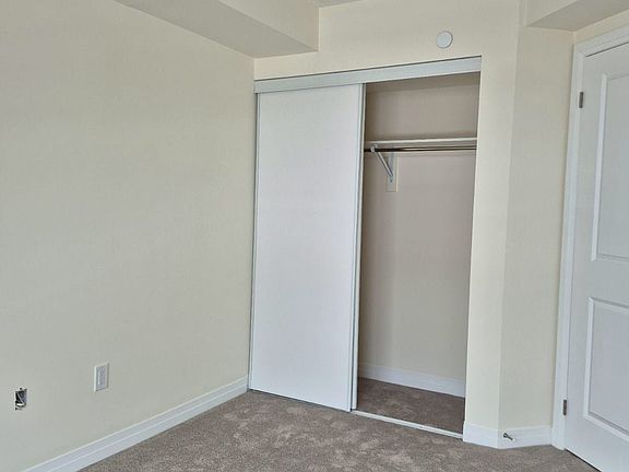 3rd image of 165 Tapscott Rd N #3