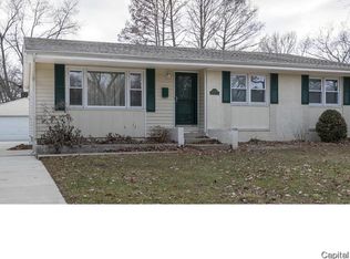 2130 Brentwood Dr, Springfield, IL 62704
