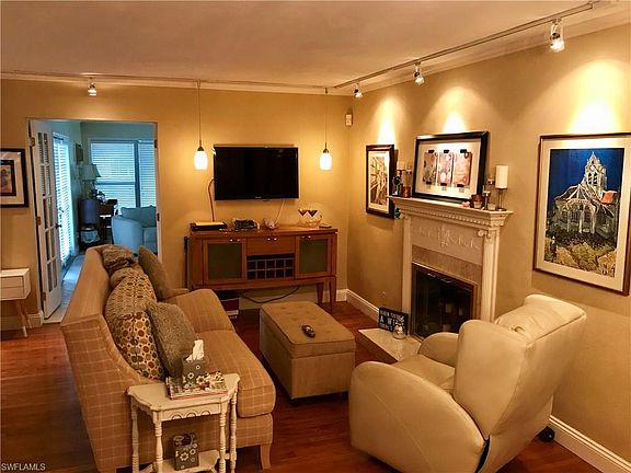 4th image of 6814 Hibiscus Ln