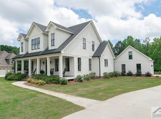 1150 Manor Ridge Dr, Bishop, GA 30621