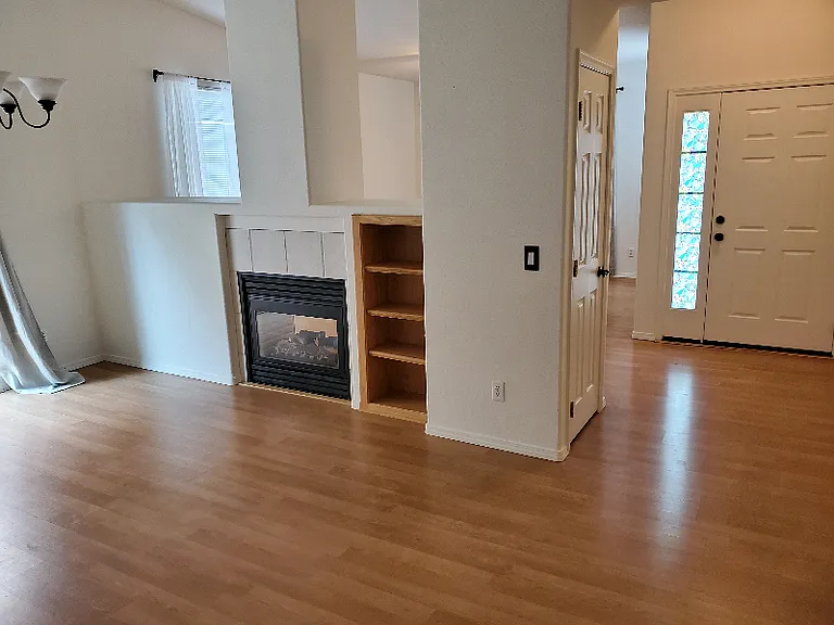 155 Waterfall Rd — Photo 2