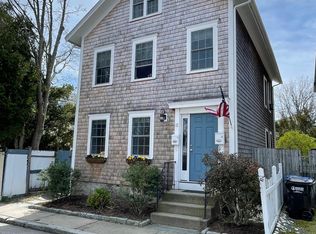 12 Callender Ave #1, Newport, RI 02840