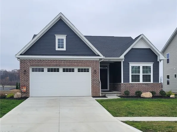 1253 Jesse Owens Dr, Wooster, OH 44691