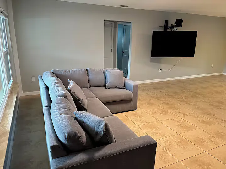324 Avenida Madera — Photo 7