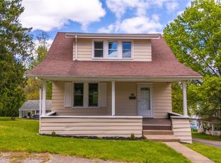 111 Ruggles Ave, Saint Clairsville, OH 43950