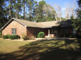 106 Cascade Cir, Sylvester, GA 31791