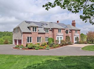 30 Hunting Ridge Rd, Easton, CT 06612