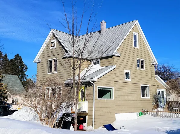 57542 Caledonia St, Calumet, MI 49913