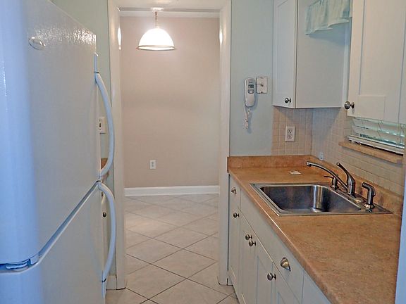 2nd image of 350 Taylor Ave APT B18