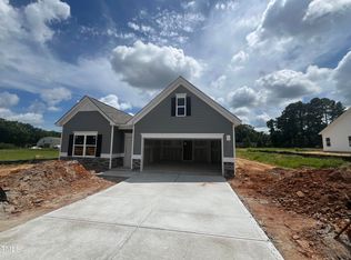 104 E American Marigold Dr, Benson, NC 27504