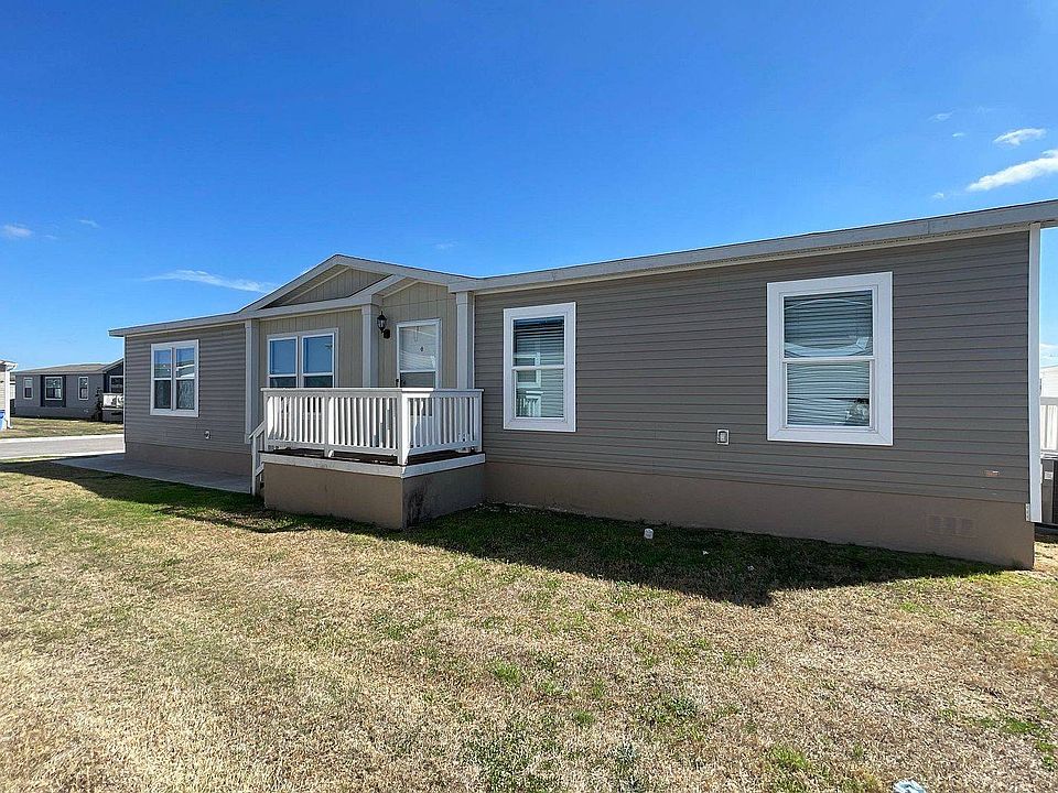 1st image of 12105 Macedo Dr #650