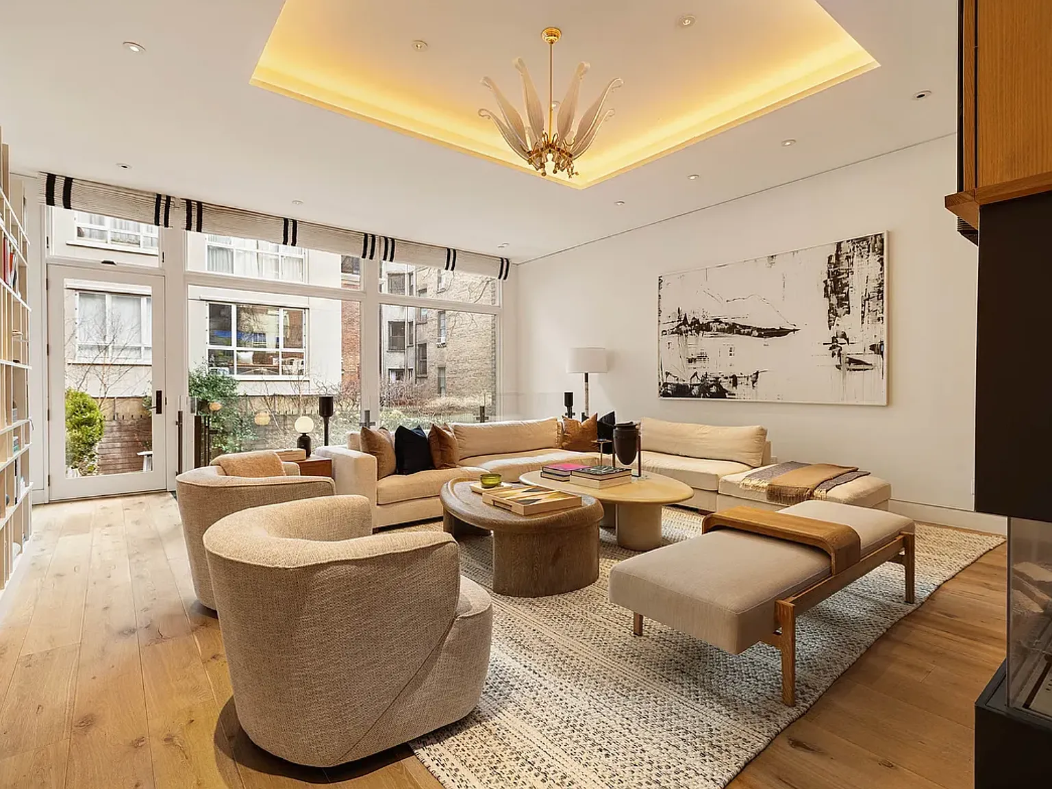 74 Washington Place — Photo 3